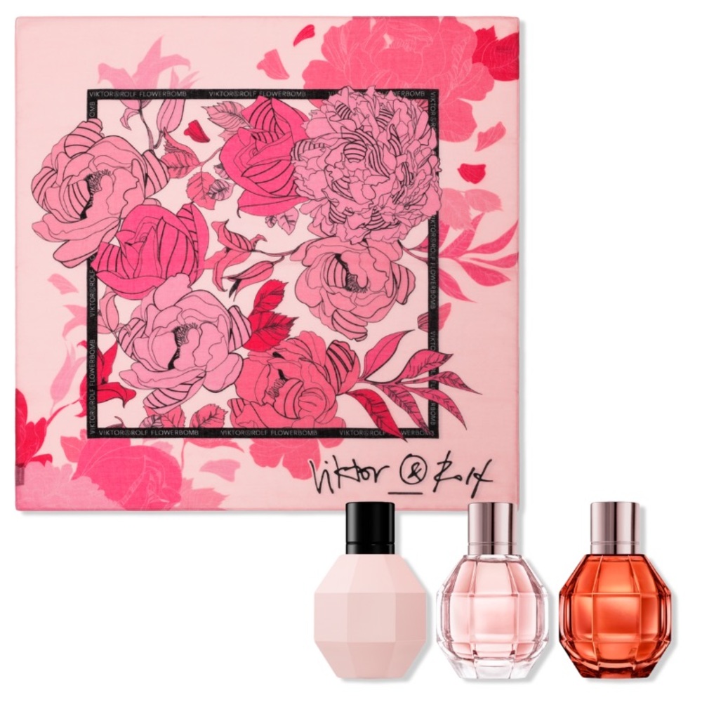 Viktor & Rolf Flowerbomb Gift Set with Scarf and 3 Mini Par